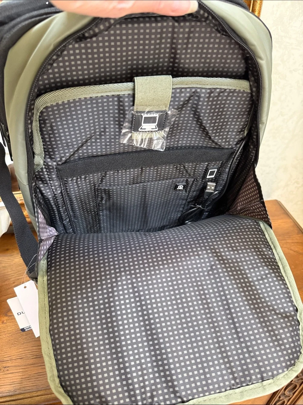 Duchamp Olive Green Expandable Travel Backpack/Suitcase w/ laptop pocket & USB.